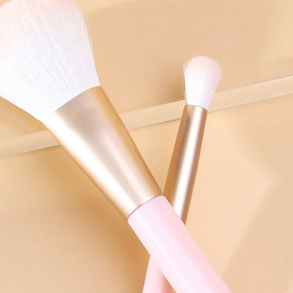 4-in-1 Makeup Brush Set – Essential Brushes for Blush, Powder, Contour & Eyeshadow